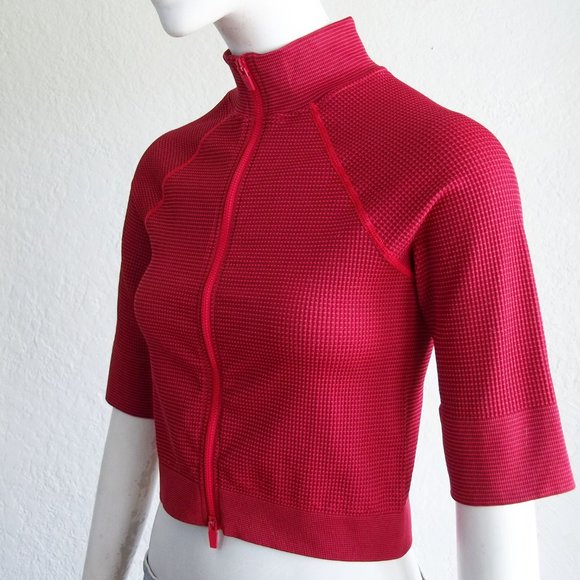 Fabletics Jackets & Coats | Fabletics Jenny Seamless Cropped Fitted Jacket M | Poshmark